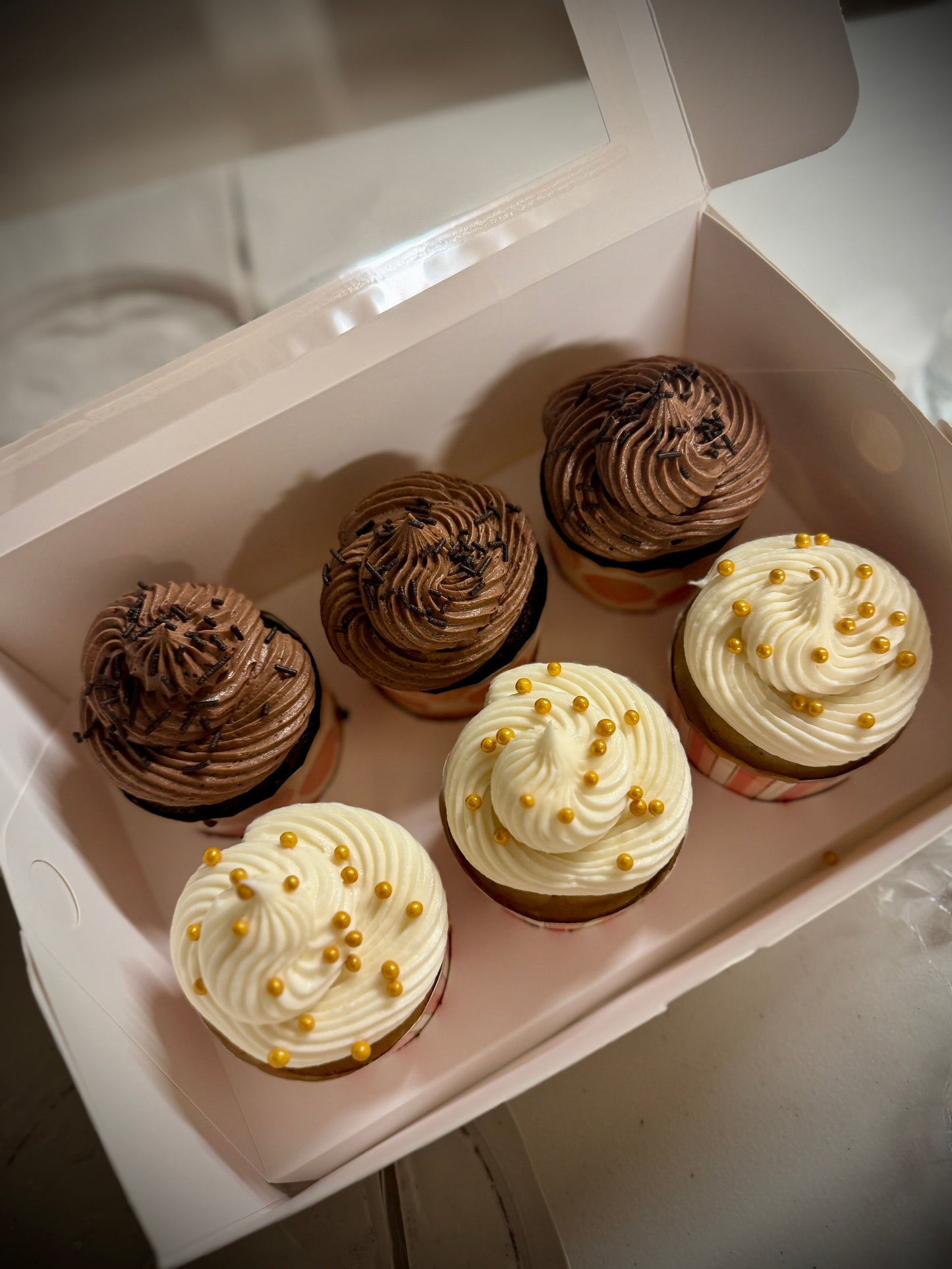 Chocolate Sourdough Cupcake with Chocolate Cream Cheese Frosting (6 count)