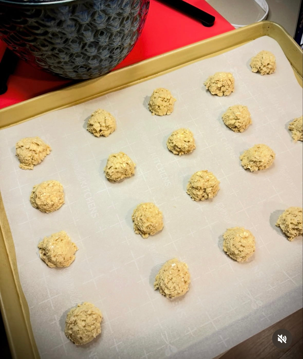 Love Bomb Lemon Oatmeal Cookies